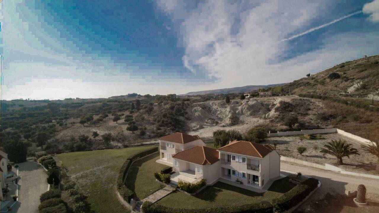 Cavaliere Houses リクスリオン エクステリア 写真